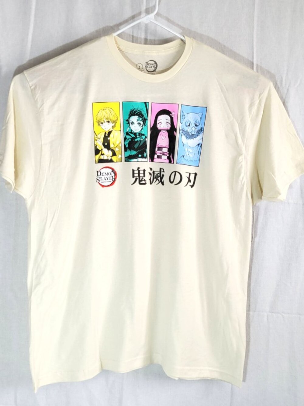 Demon Slayer Anime T-Shirt Cream Tanjiro Nezuko Zenitsu Inosuke Size 3XL NWT